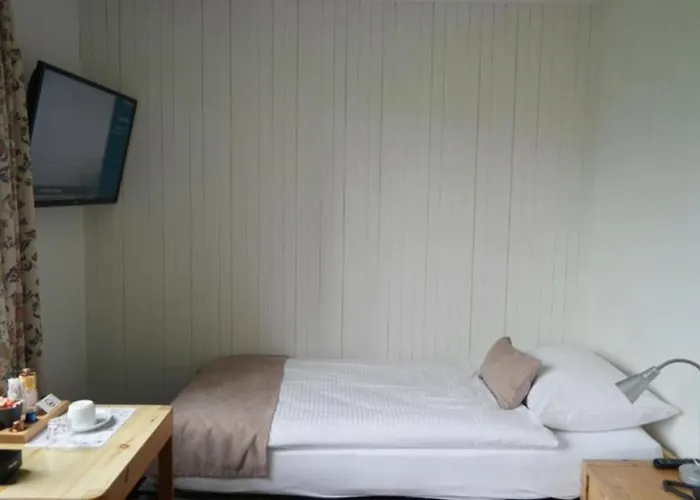 Sonnenberg מלון 3*