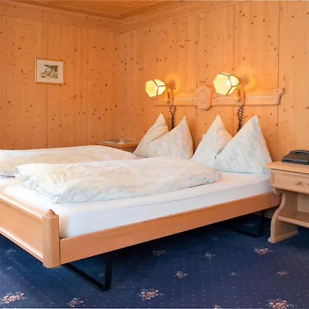 Sonnenberg Hotel 3*